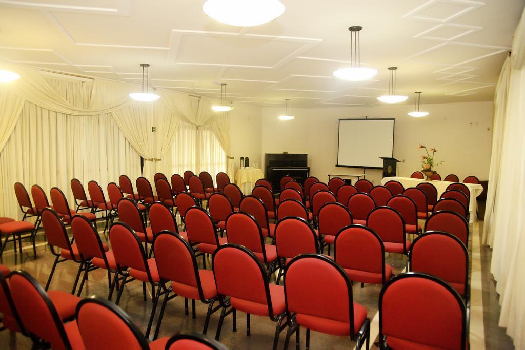 Galatas Central Hotel Патус-ді-Мінас Екстер'єр фото